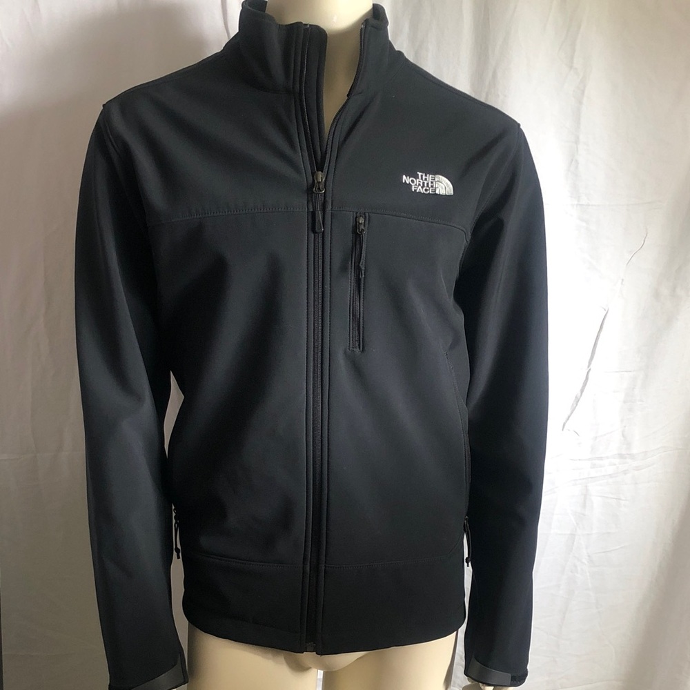 The North Face Men's Black Performance Jacket
